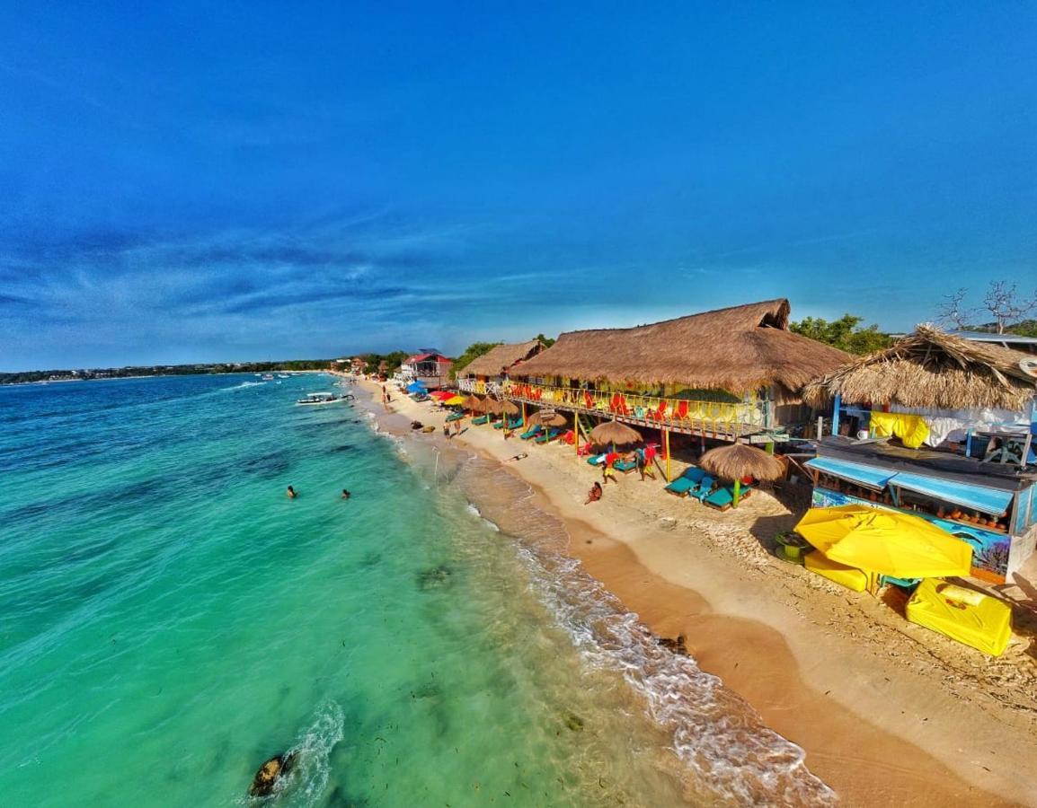 Nuestros Tres Tesoros II Hotel Плая Бланка Екстериор снимка